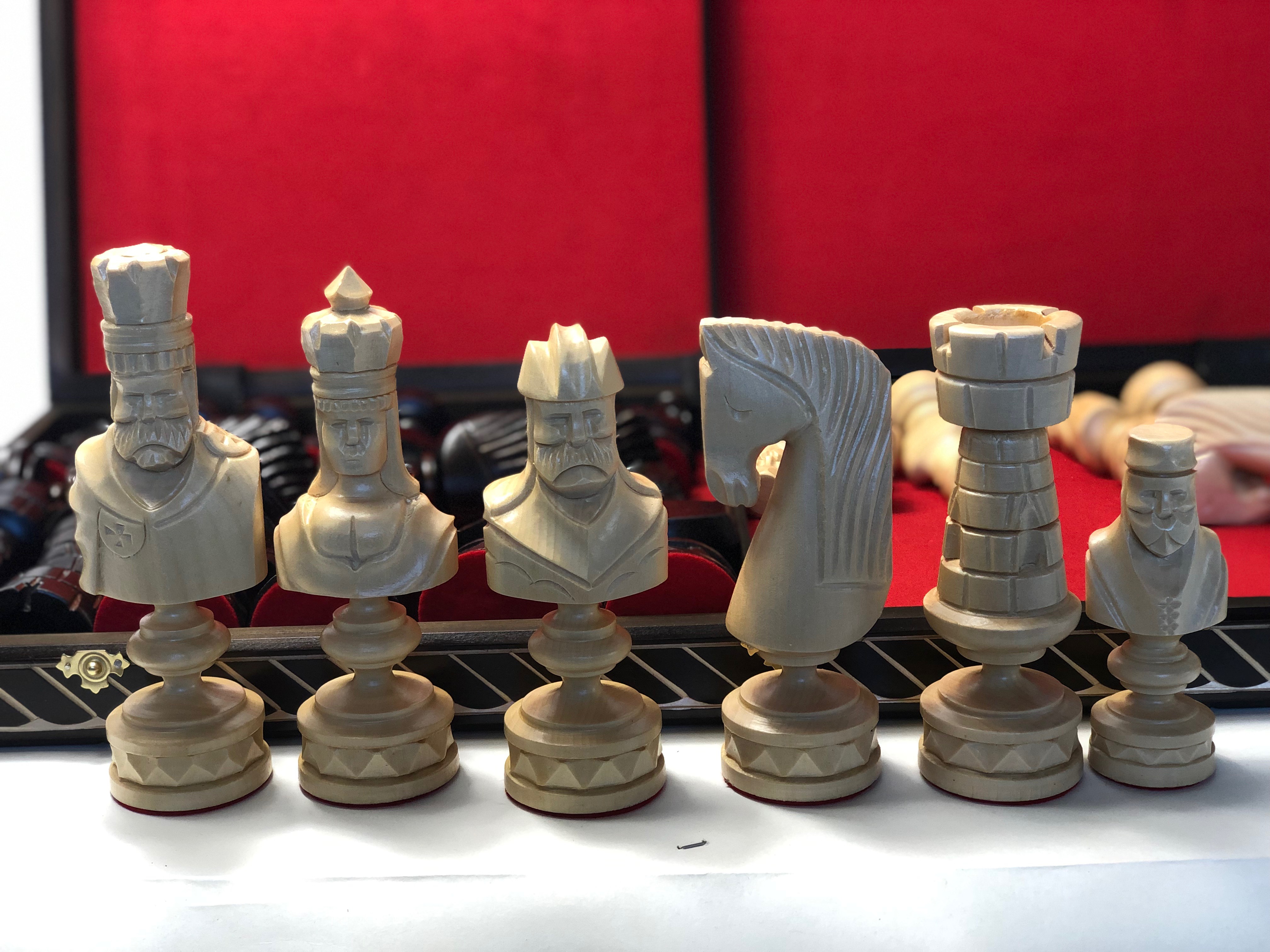 Chess Set Hand Made Very Large Wooden 85 x 85  Figures Woodeeworld 